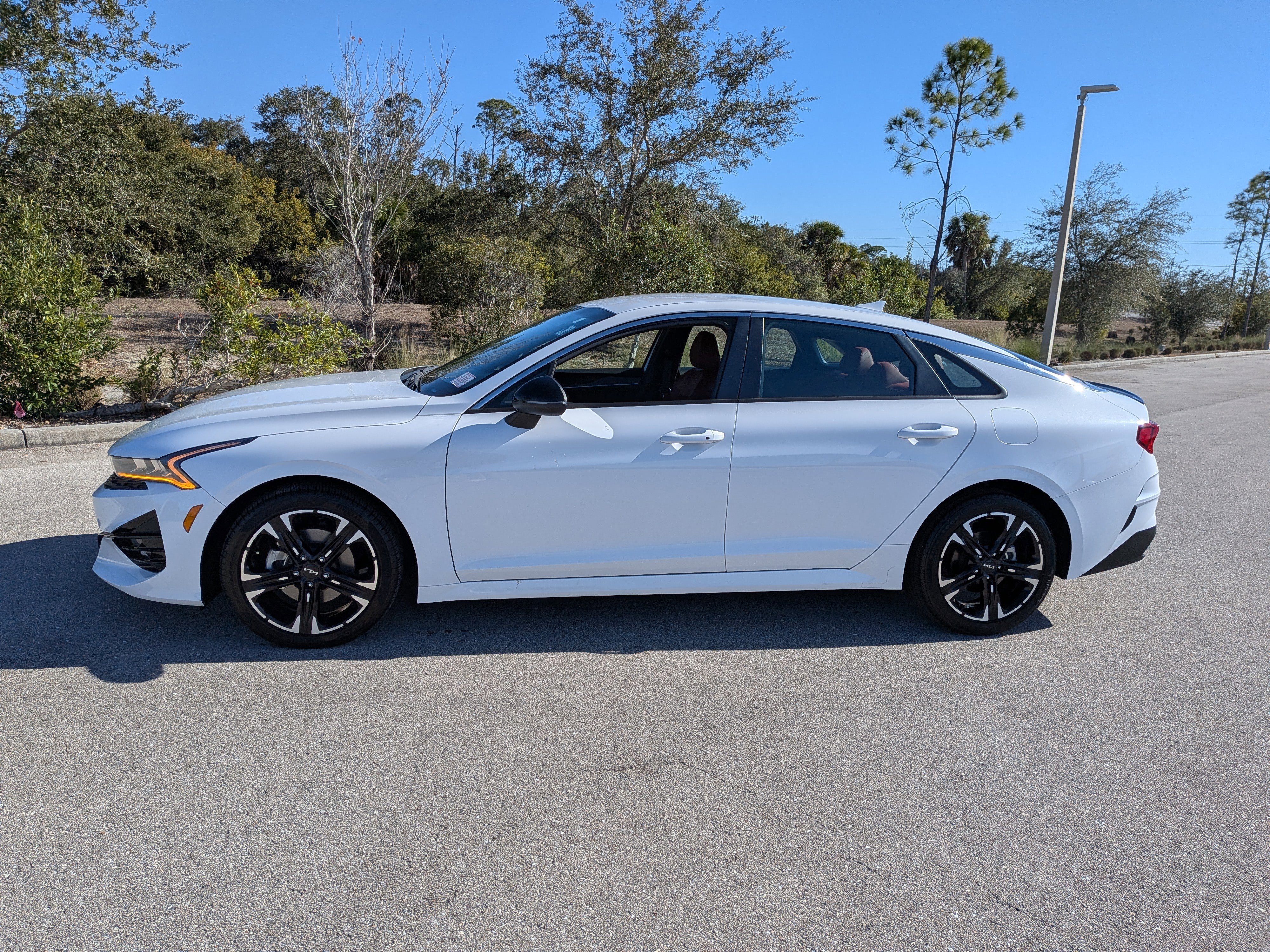 Used 2023 Kia K5 GT-Line w/ GT-Line Premium Package image 8