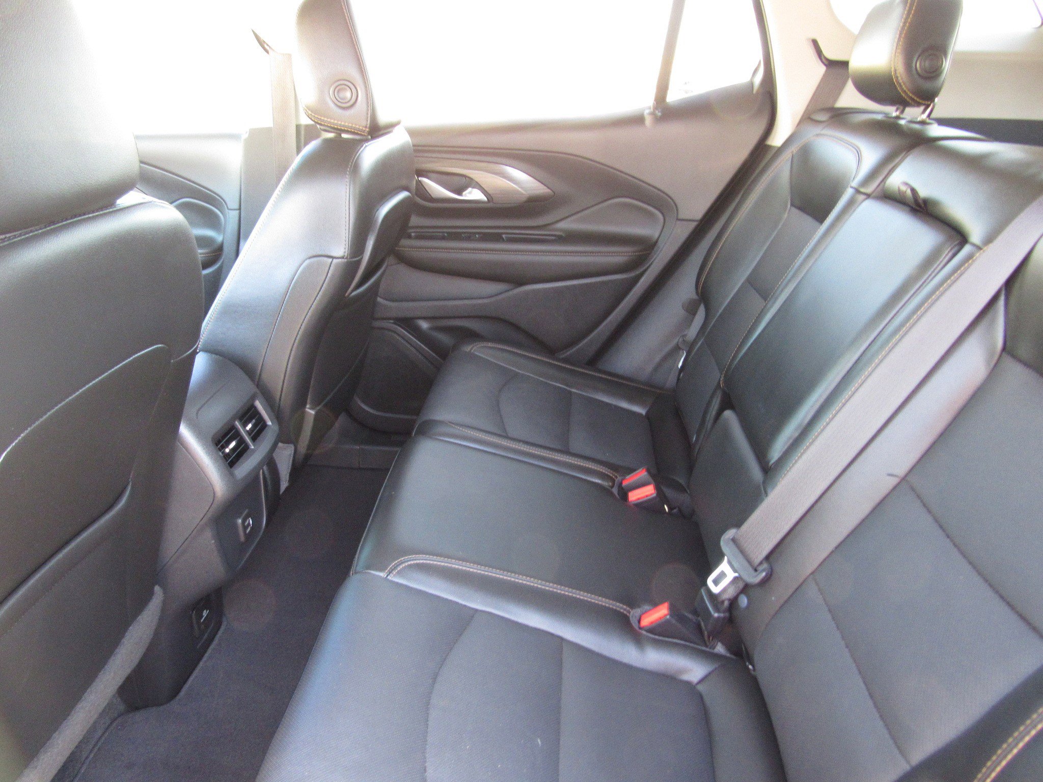 Used 2020 GMC Terrain SLT w/ Preferred Package image 14