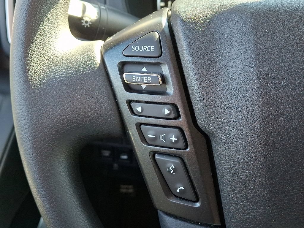 Used 2024 Nissan Frontier SV AWD/4WD image 22