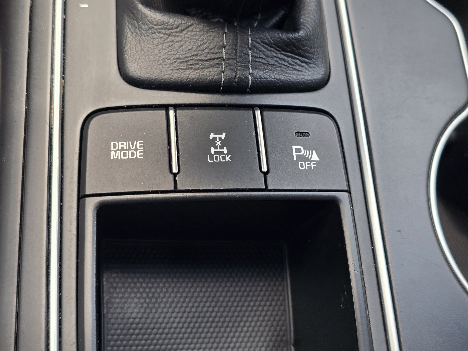 Used 2017 Kia Sorento AWD w/ LX Convenience Package image 20