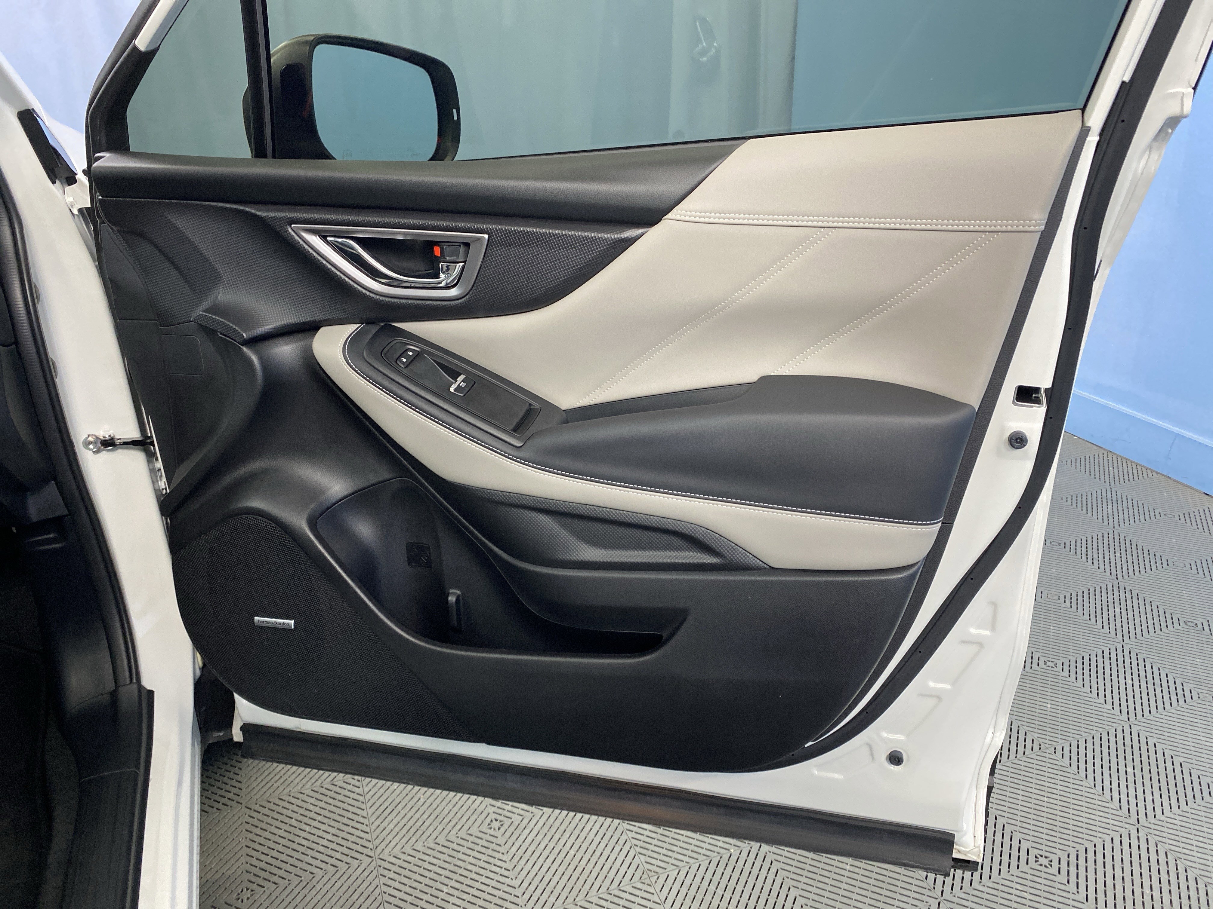 Used 2024 Subaru Forester Limited image 43