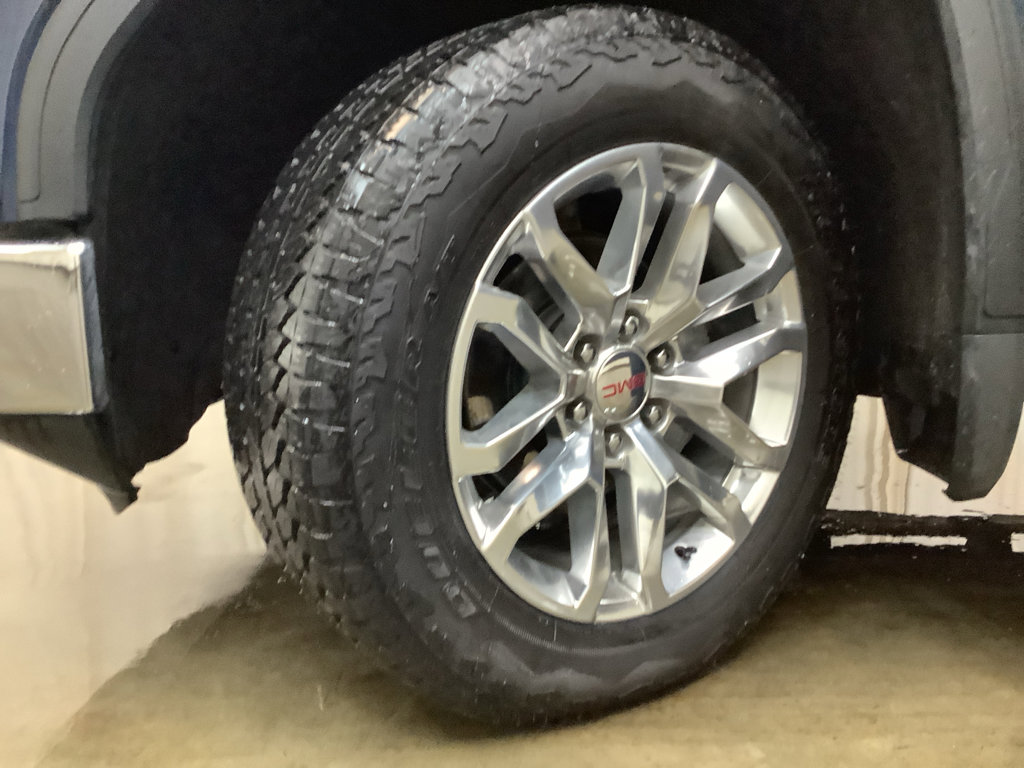 Used 2022 GMC Sierra 1500 SLT w/ SLT Premium Package image 32