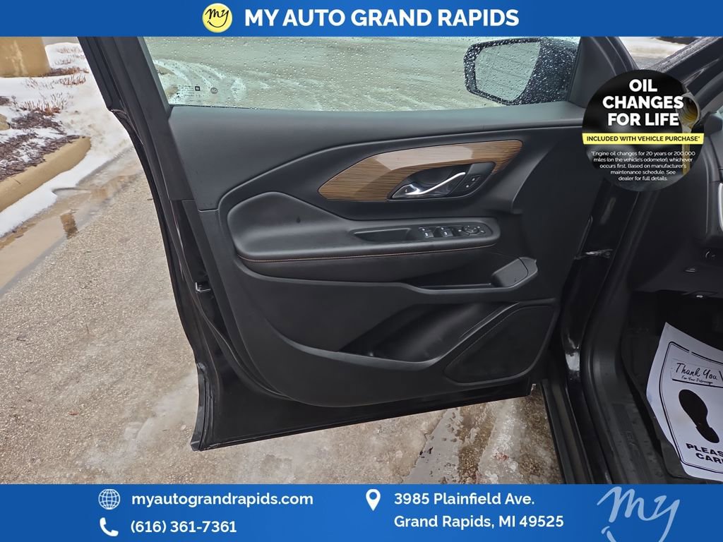 Used 2021 GMC Terrain SLE w/ Driver Convenience Package image 20