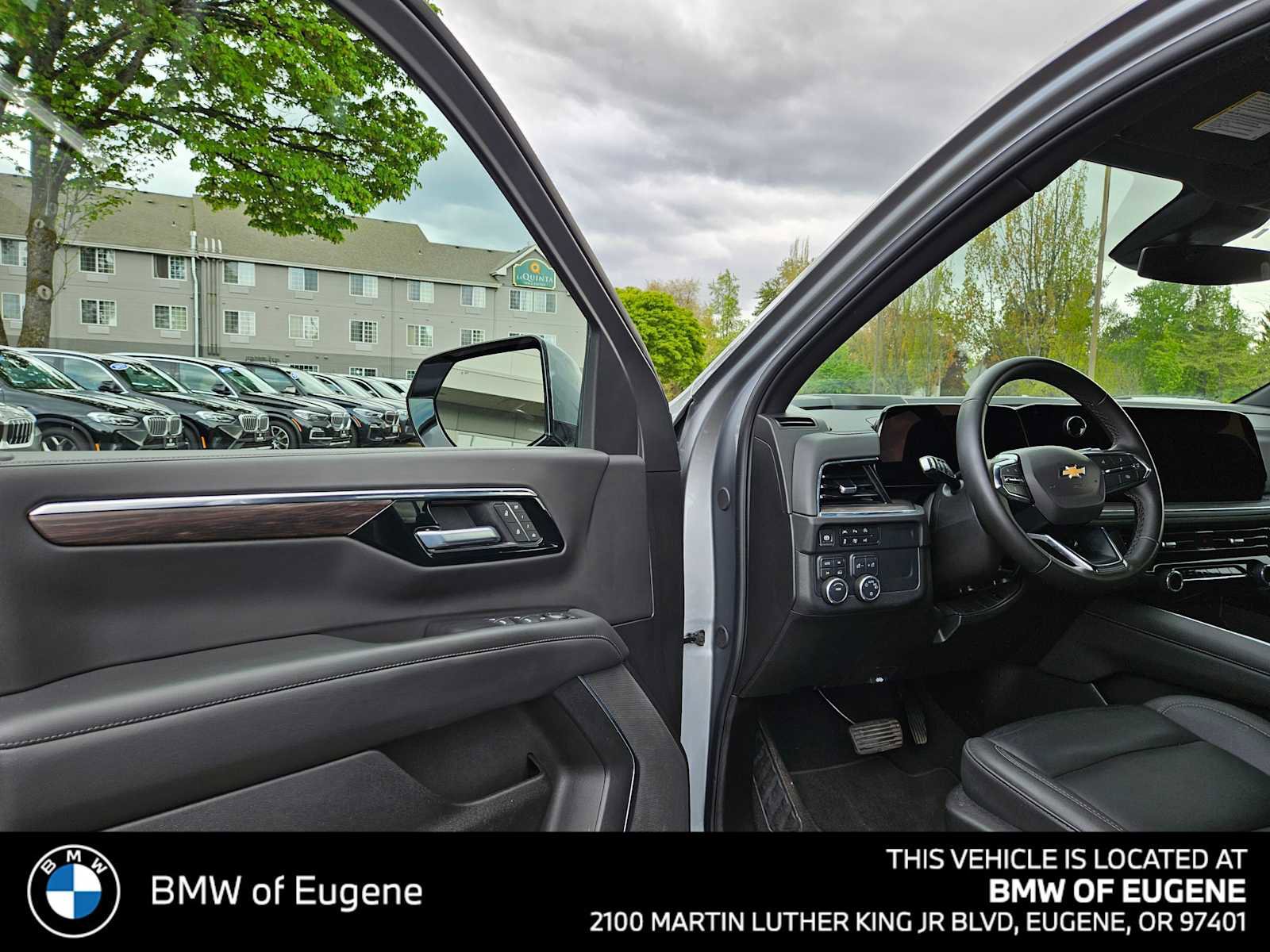 Used 2025 Chevrolet Tahoe LT image 24