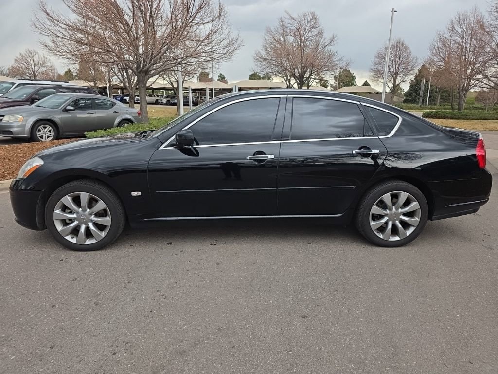 Used 2007 INFINITI M35 x w/ Technology Pkg image 3