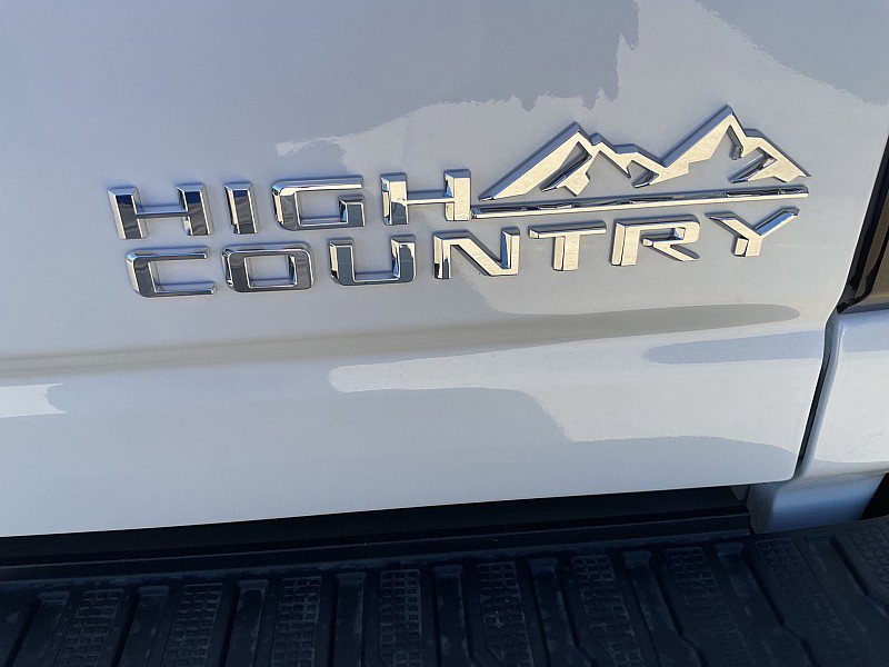 New 2026 Chevrolet Silverado 2500 High Country w/ Technology Package AWD/4WD image 9