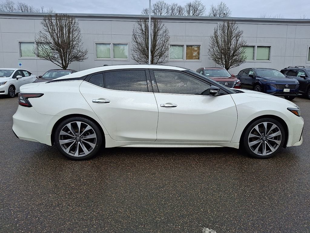 Used 2019 Nissan Maxima Platinum w/ Sport Mat Group image 9