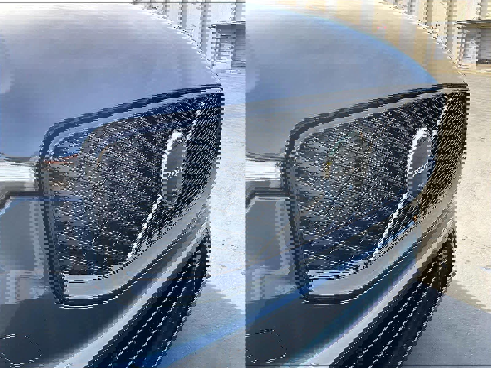 New 2026 Volvo XC60 T8 Plus w/ Protection Package Premier image 33