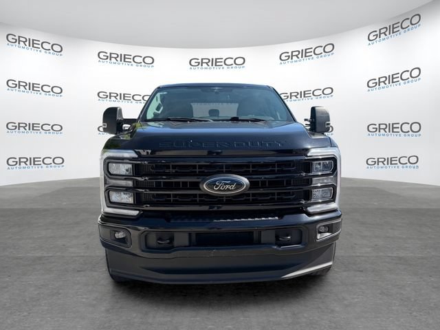 Used 2023 Ford F250 XLT w/ Black Appearance Package AWD/4WD image 2