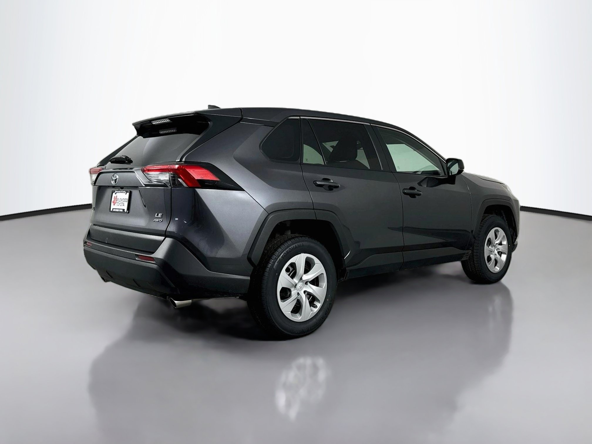 Certified 2025 Toyota RAV4 LE AWD/4WD image 7