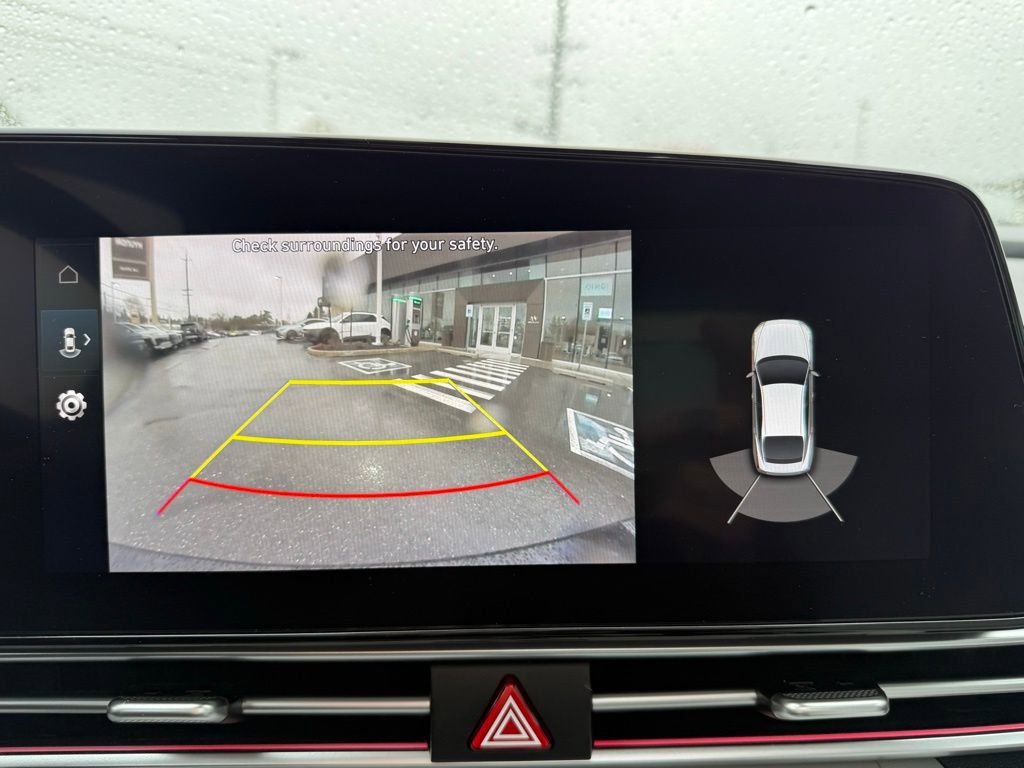 Used 2023 Hyundai Elantra Limited w/ Winter Weather Package image 24