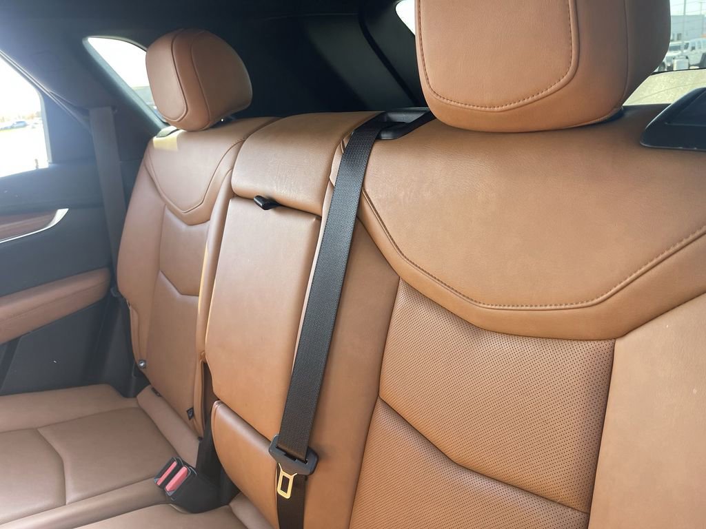Certified 2022 Cadillac XT5 Premium Luxury image 38