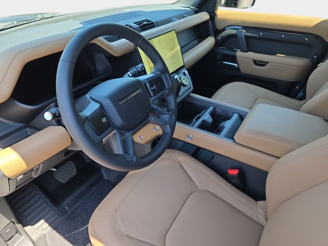 New 2026 Land Rover Defender 130 X-Dynamic SE AWD/4WD image 13