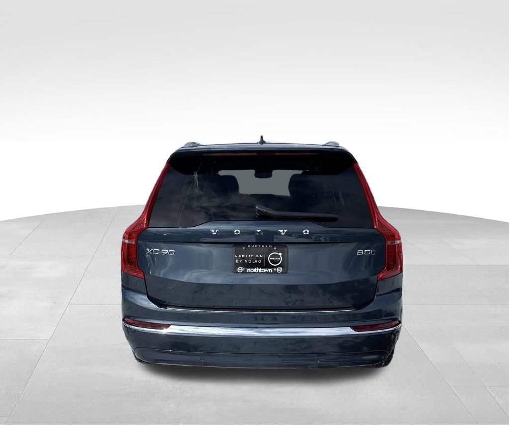 Certified 2024 Volvo XC90 B5 Core w/ Protection Package Premier AWD/4WD image 37