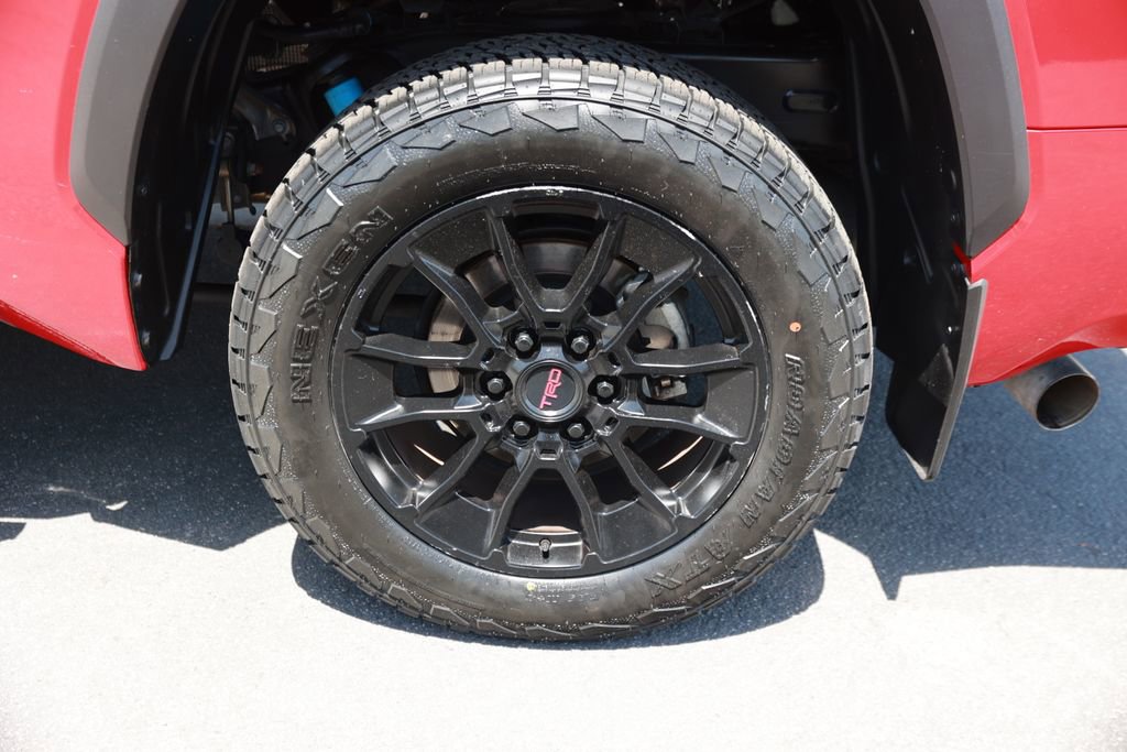 Used 2023 Toyota Tundra Limited w/ TRD Off-Road Package AWD/4WD image 10