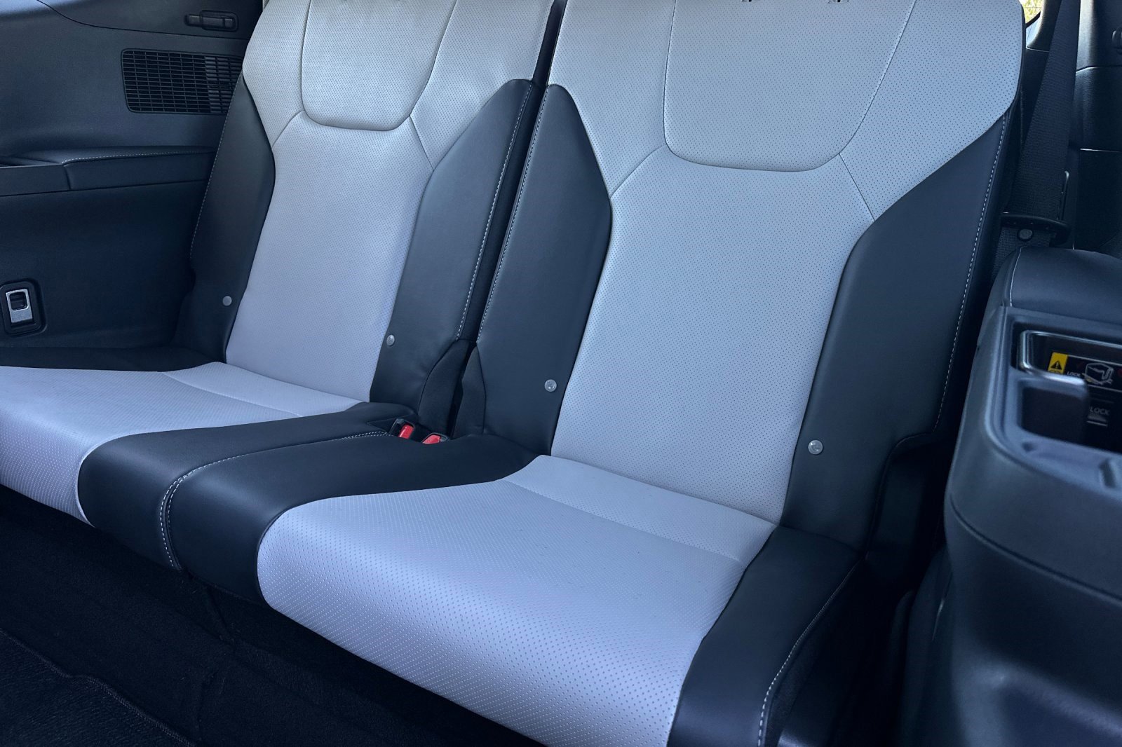 New 2026 Lexus TX 500h AWD image 26