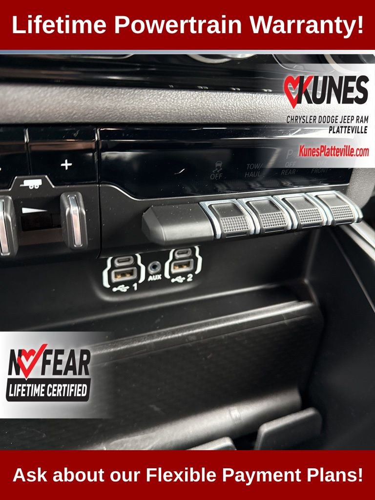 Used 2022 RAM 1500 Laramie w/ Sport Appearance Package image 21