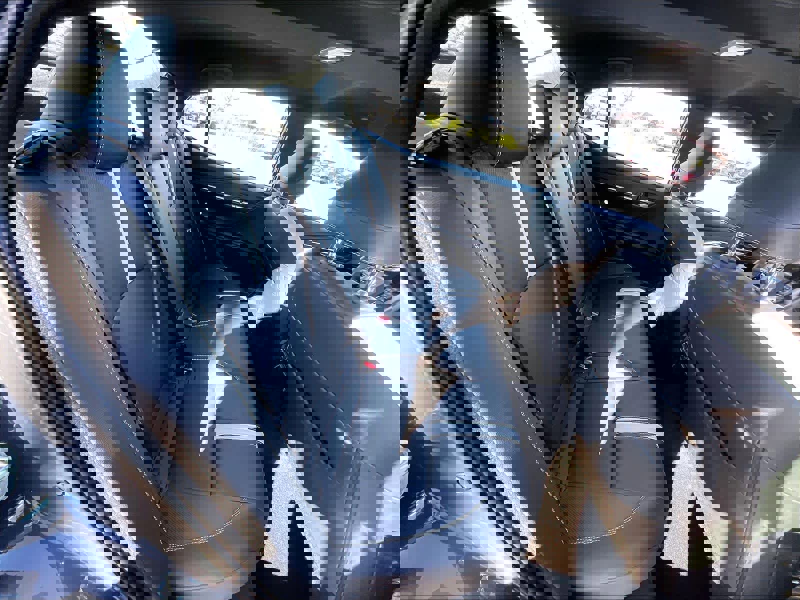 Used 2025 Toyota Camry SE image 30