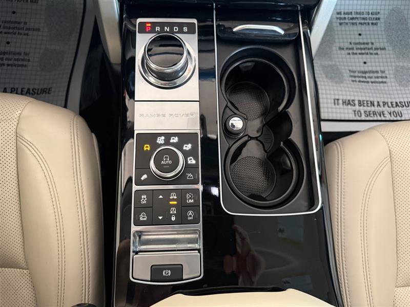 Used 2017 Land Rover Range Rover HSE AWD/4WD image 29