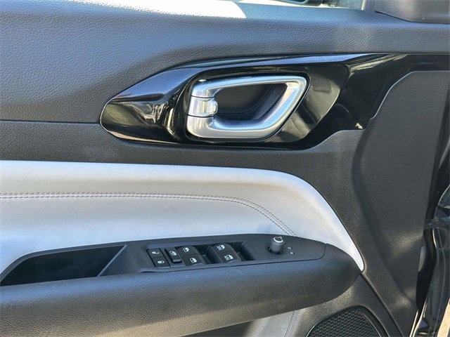 Certified 2023 Jeep Compass Limited w/ Sun and Sound Group image 13