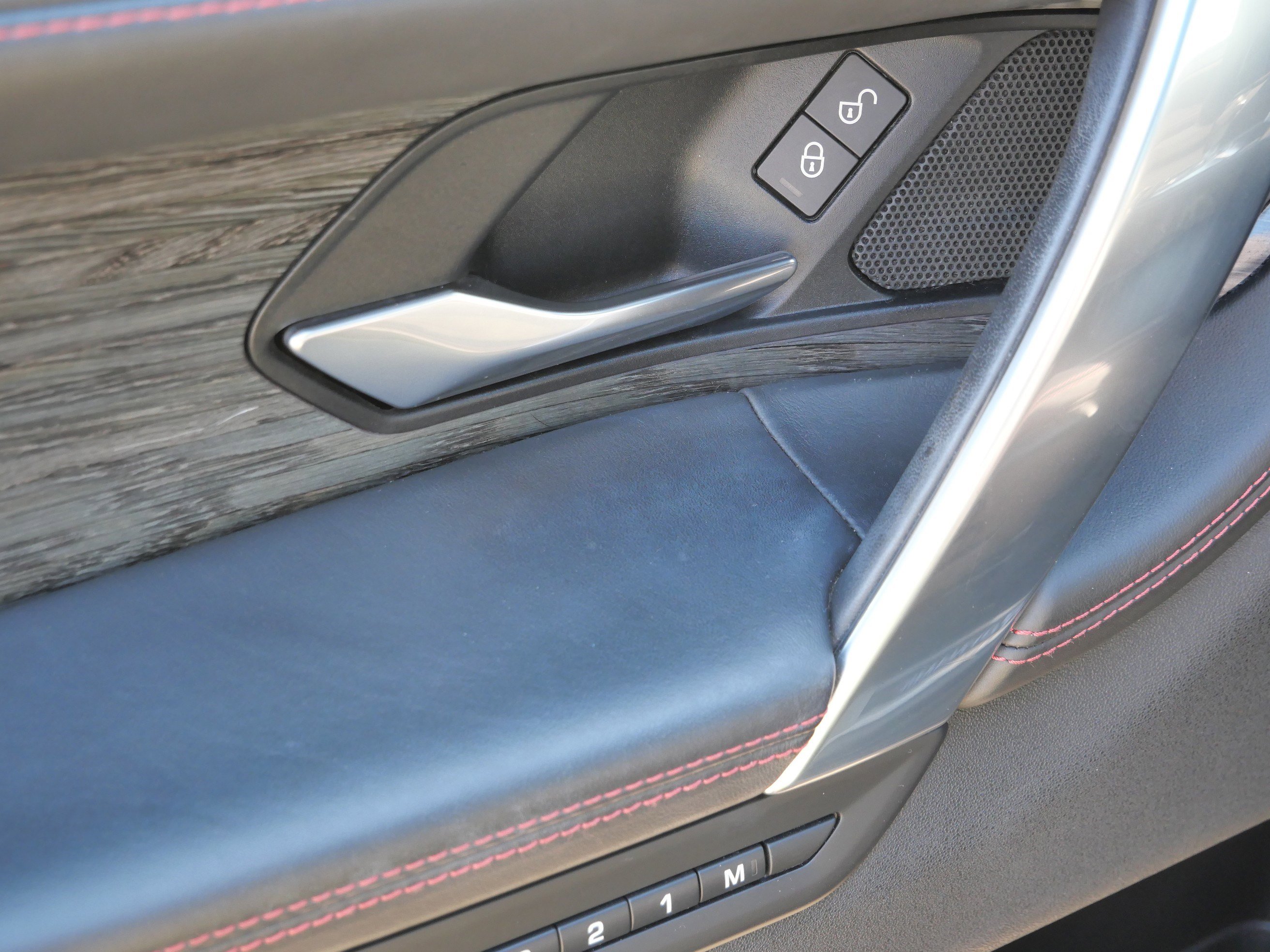 Used 2020 Land Rover Discovery Sport HSE R-Dynamic image 20