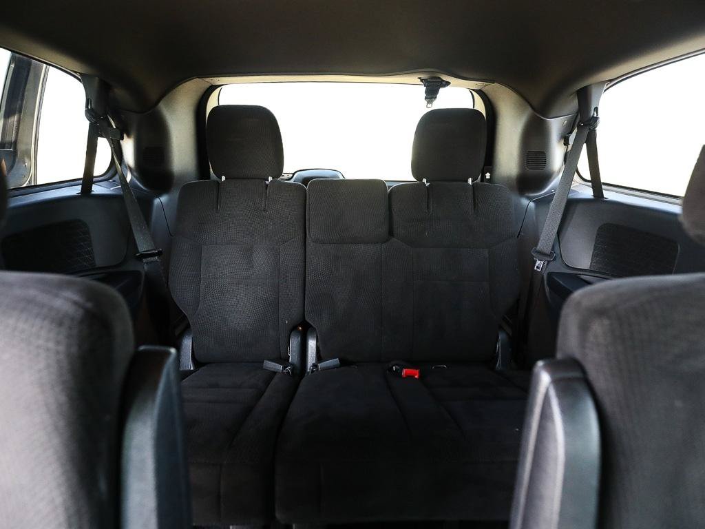 Used 2014 Dodge Grand Caravan SE FWD image 24