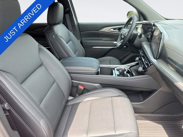 New 2026 Chevrolet Traverse LT w/ Driver Confidence Package FWD image 27
