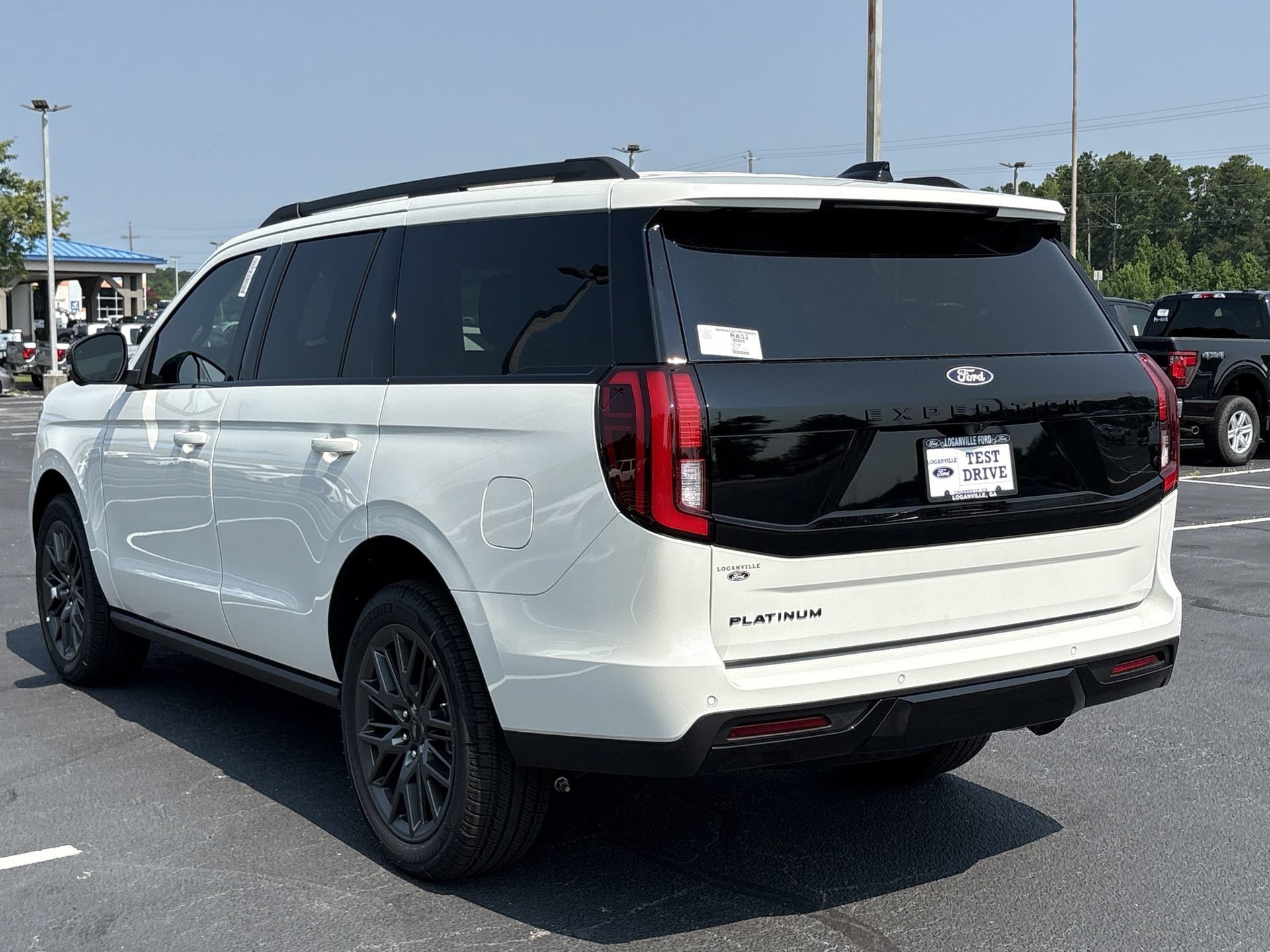 New 2027 Ford Expedition Platinum w/ Stealth Appearance Package RWD image 24