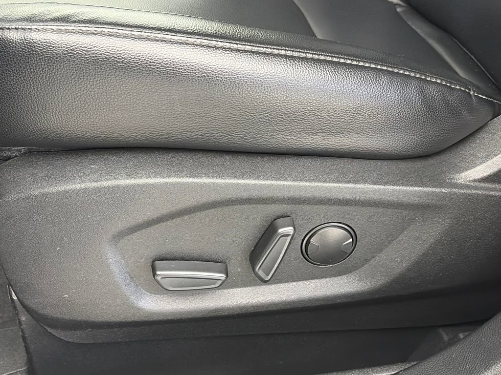 Certified 2024 Ford Edge Titanium image 26