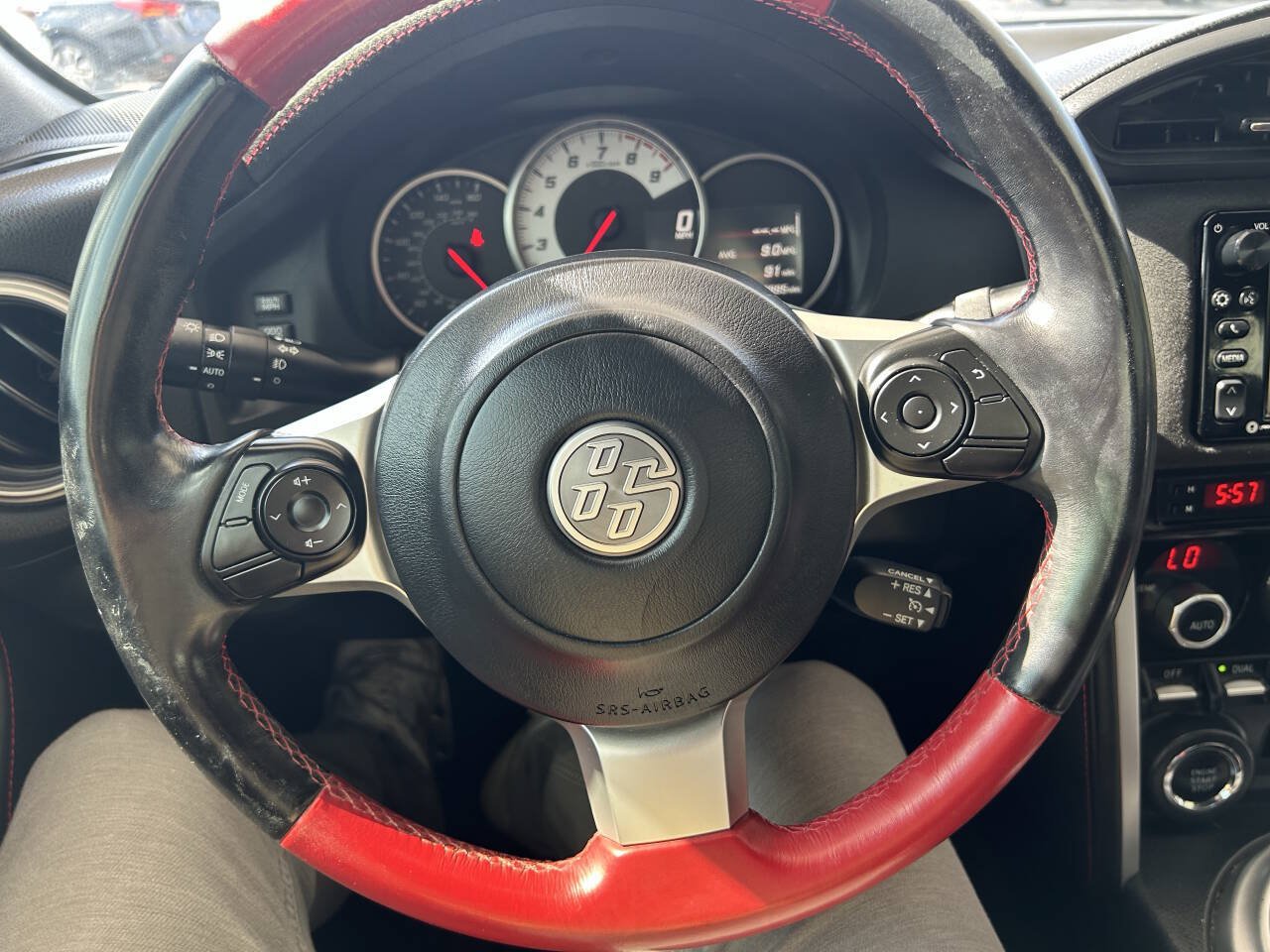 Used 2019 Toyota 86 TRD SE RWD image 9
