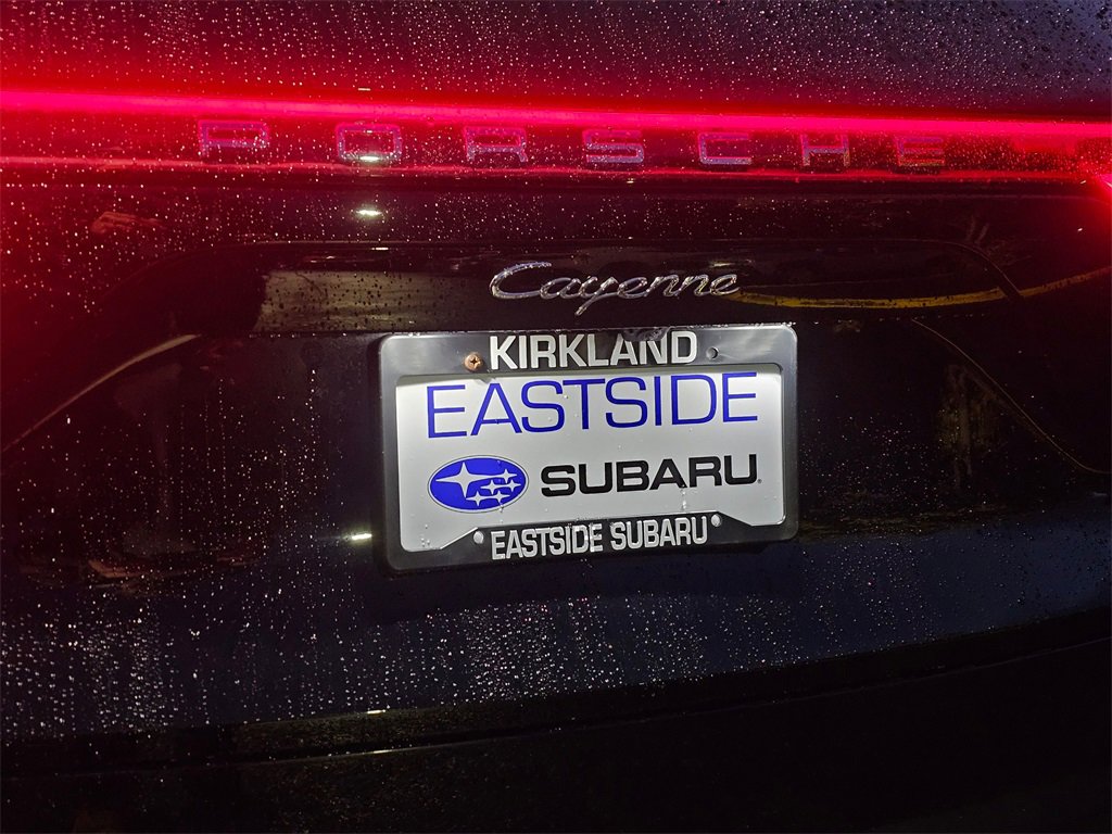 Used 2022 Porsche Cayenne image 15