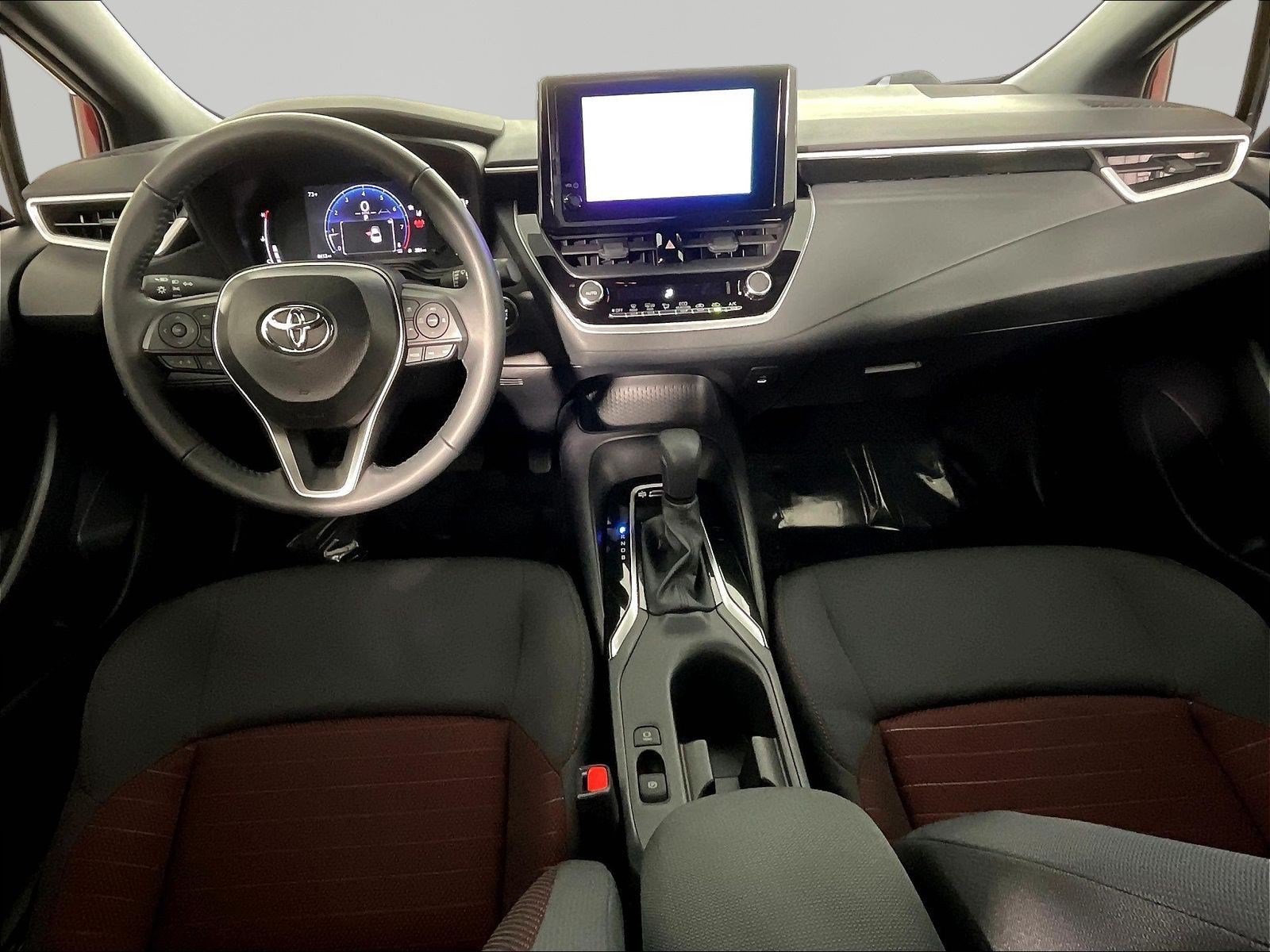 Used 2026 Toyota Corolla SE FWD image 7