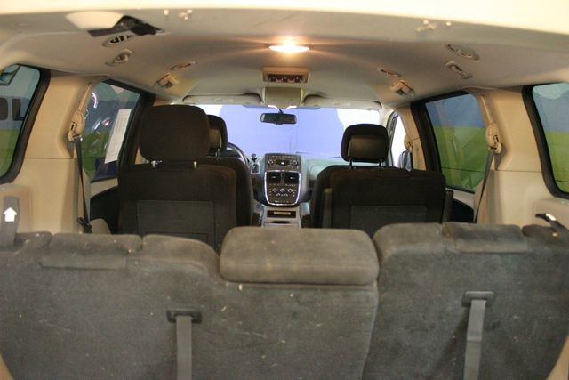 Used 2012 Dodge Grand Caravan SE FWD image 15