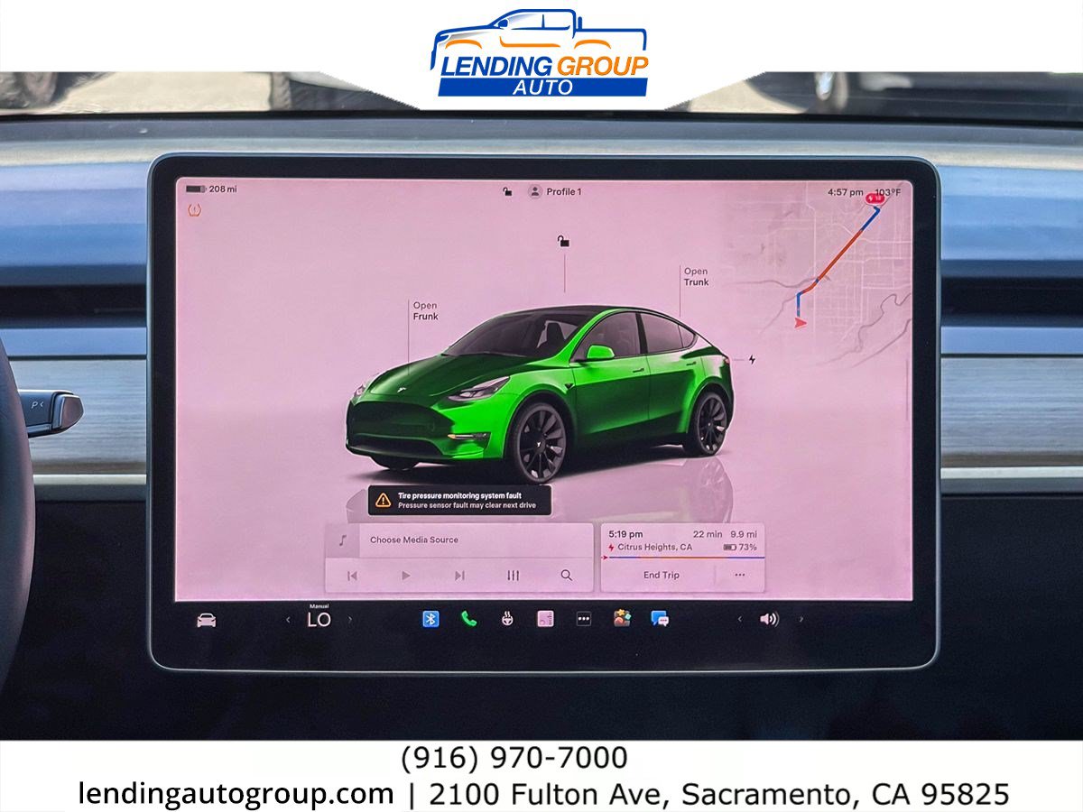 Used 2023 Tesla Model Y Long Range AWD/4WD image 12
