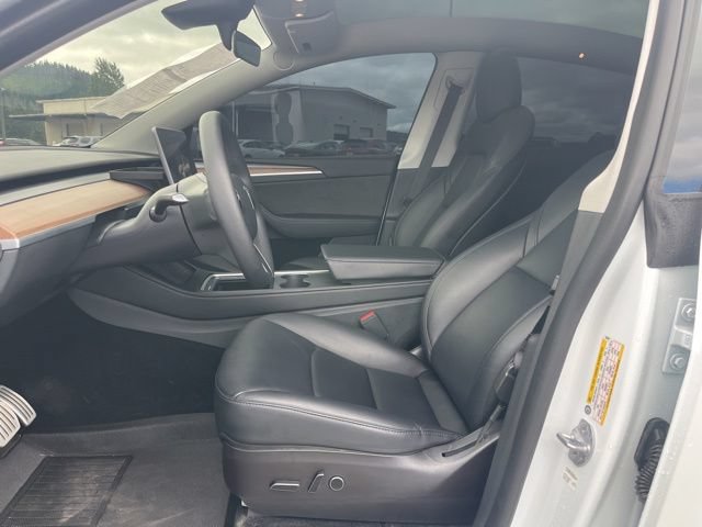 Used 2023 Tesla Model Y Performance AWD/4WD image 10