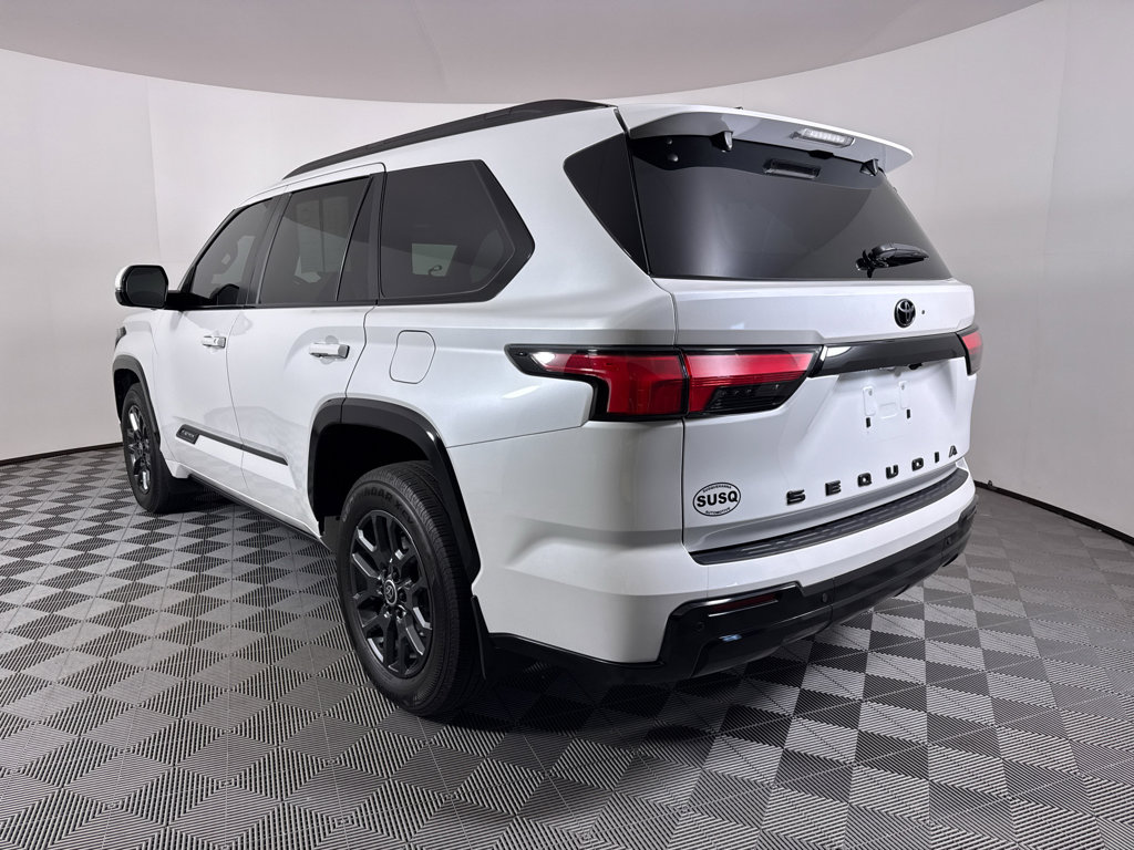 Used 2024 Toyota Sequoia Platinum image 16