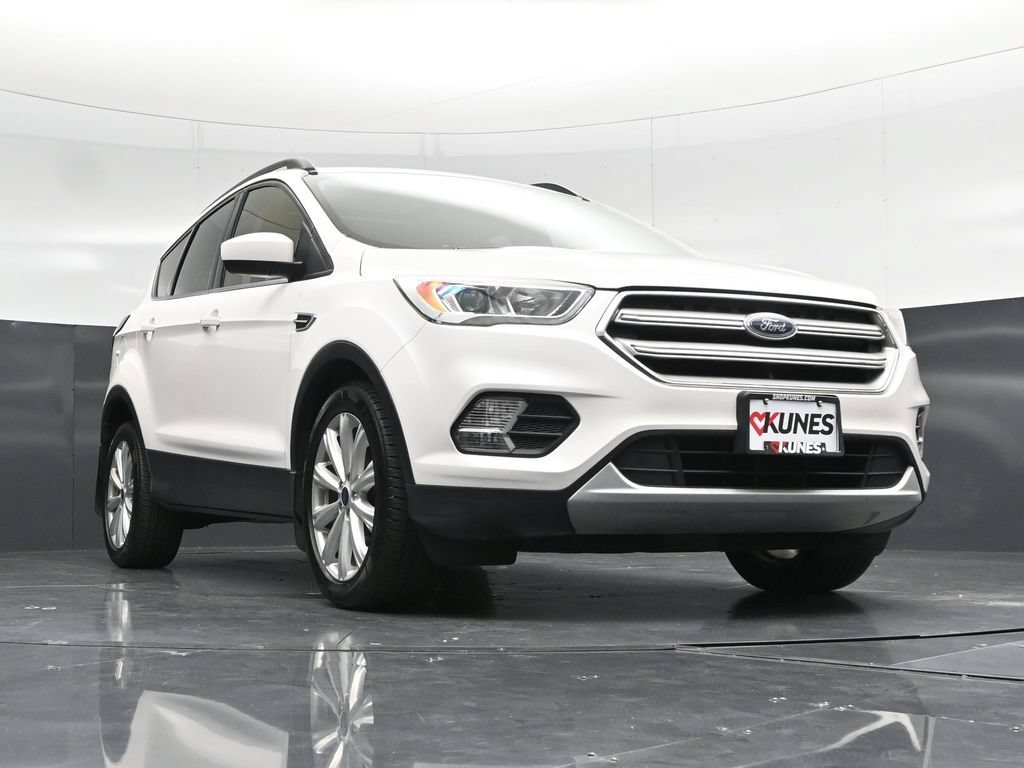 Used 2019 Ford Escape SEL w/ Sun & Style Package FWD image 54