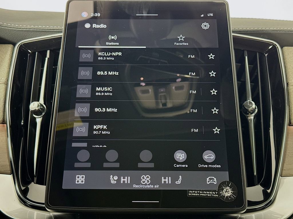 New 2026 Volvo XC90 T8 Ultra w/ Protection Package Premier image 15