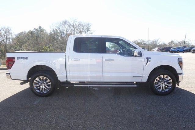 New 2025 Ford F150 Lariat w/ Equipment Group 501A Mid image 11