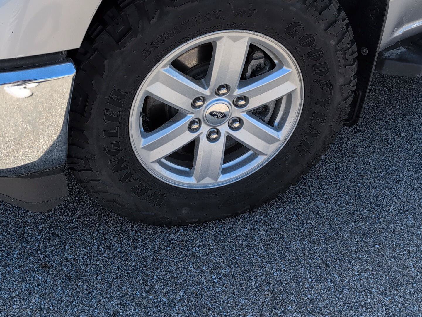 Used 2023 Ford F150 XLT AWD/4WD image 6