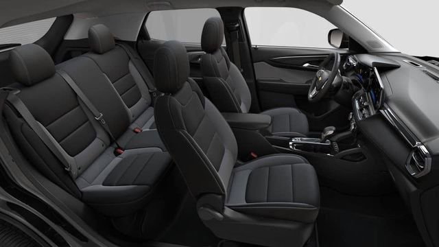 New 2026 Chevrolet TrailBlazer LT w/ LT Cold Weather Package FWD image 55