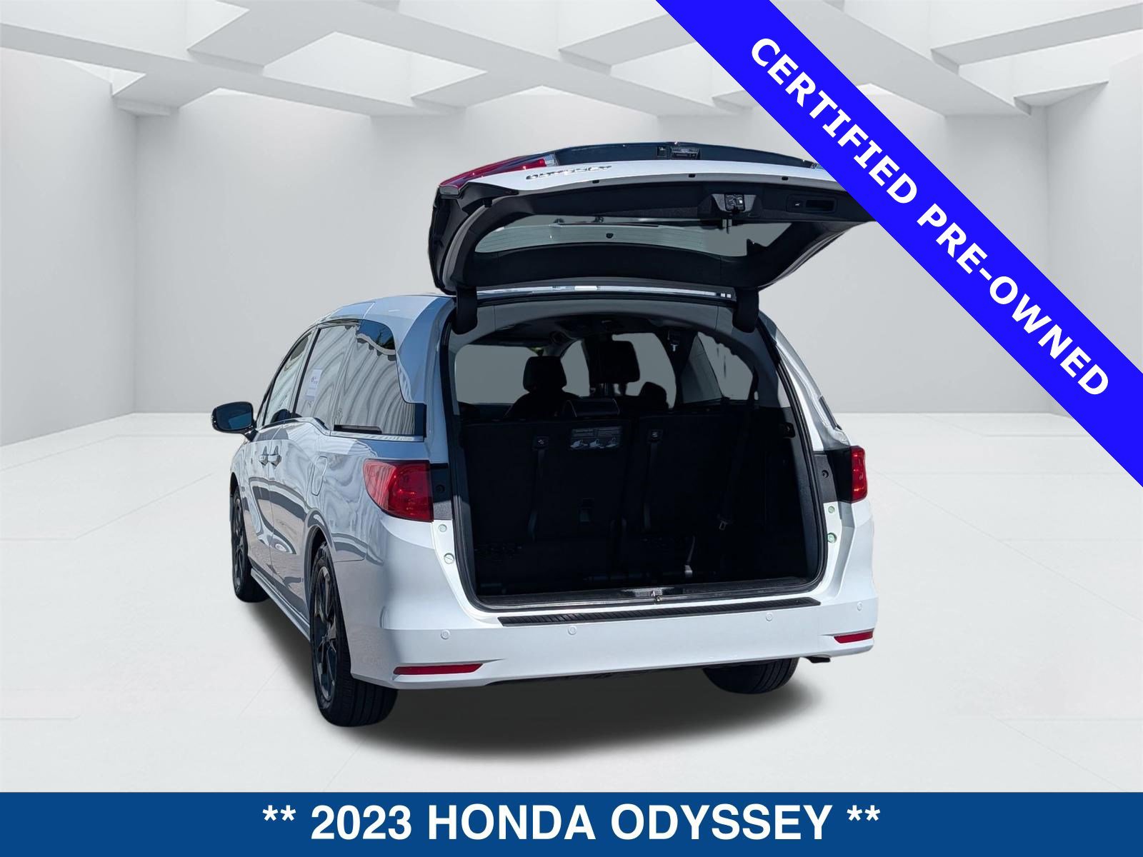 Used 2023 Honda Odyssey Elite image 13