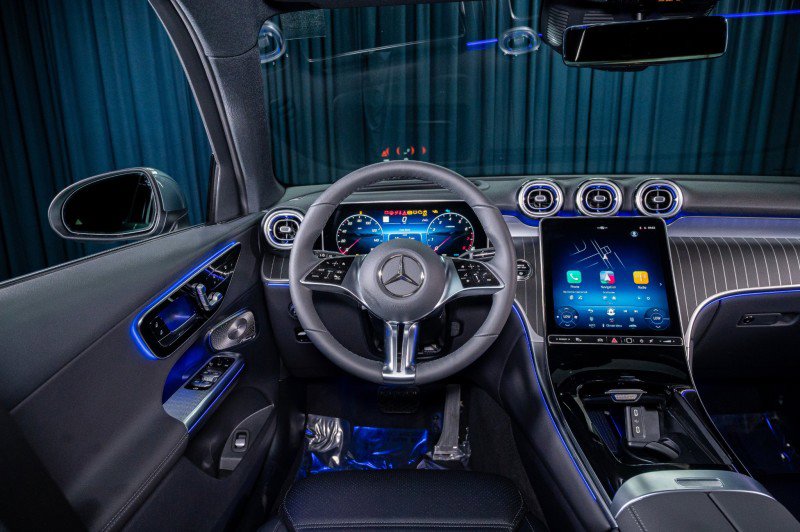 New 2026 Mercedes-Benz GLC 300 image 14