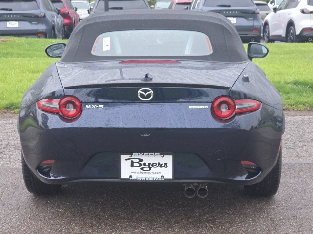 New 2026 MAZDA MX-5 Miata Club w/ Weather Package RWD image 12