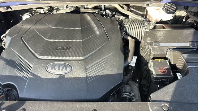 Used 2021 Kia Sedona LX FWD image 33