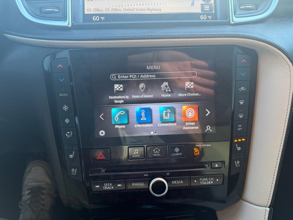 Used 2023 INFINITI QX55 Essential AWD/4WD image 16