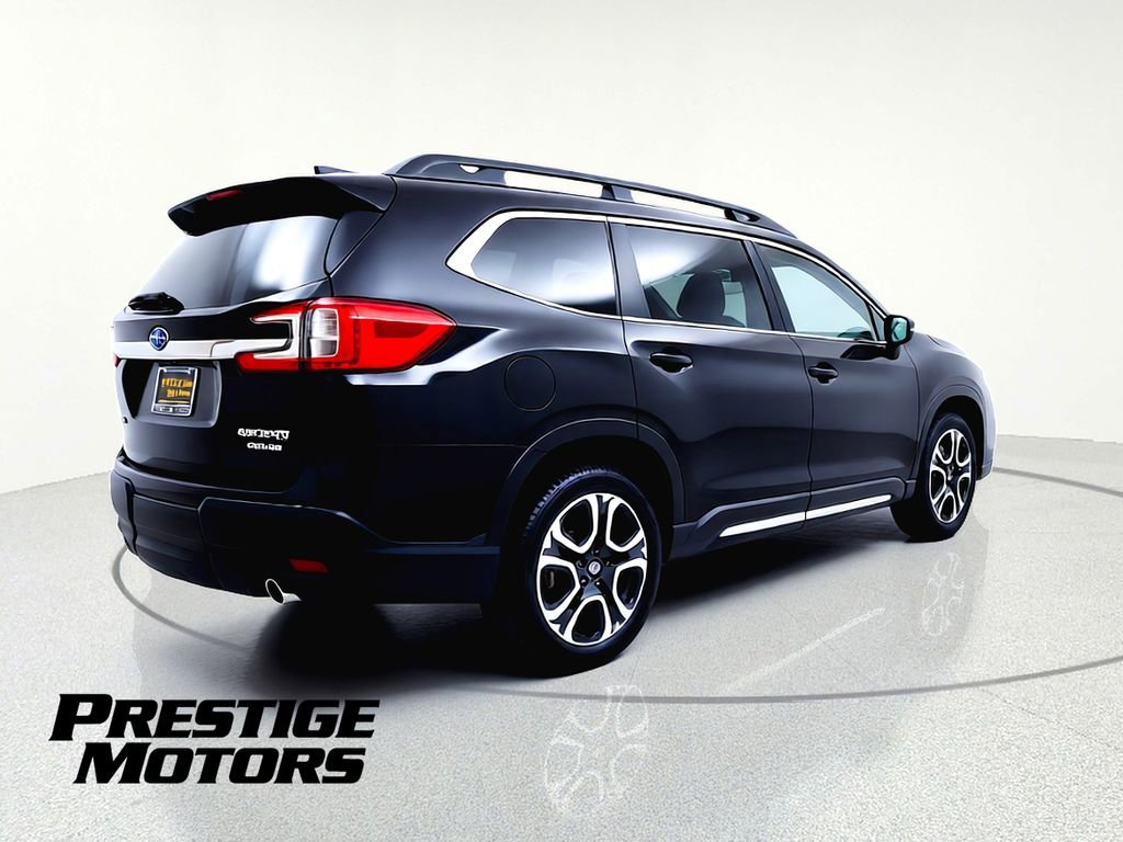 Used 2023 Subaru Ascent Limited AWD/4WD image 8