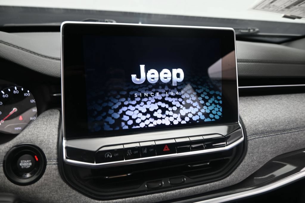 Used 2023 Jeep Compass Sport w/ Mopar Graphics Package AWD/4WD image 32
