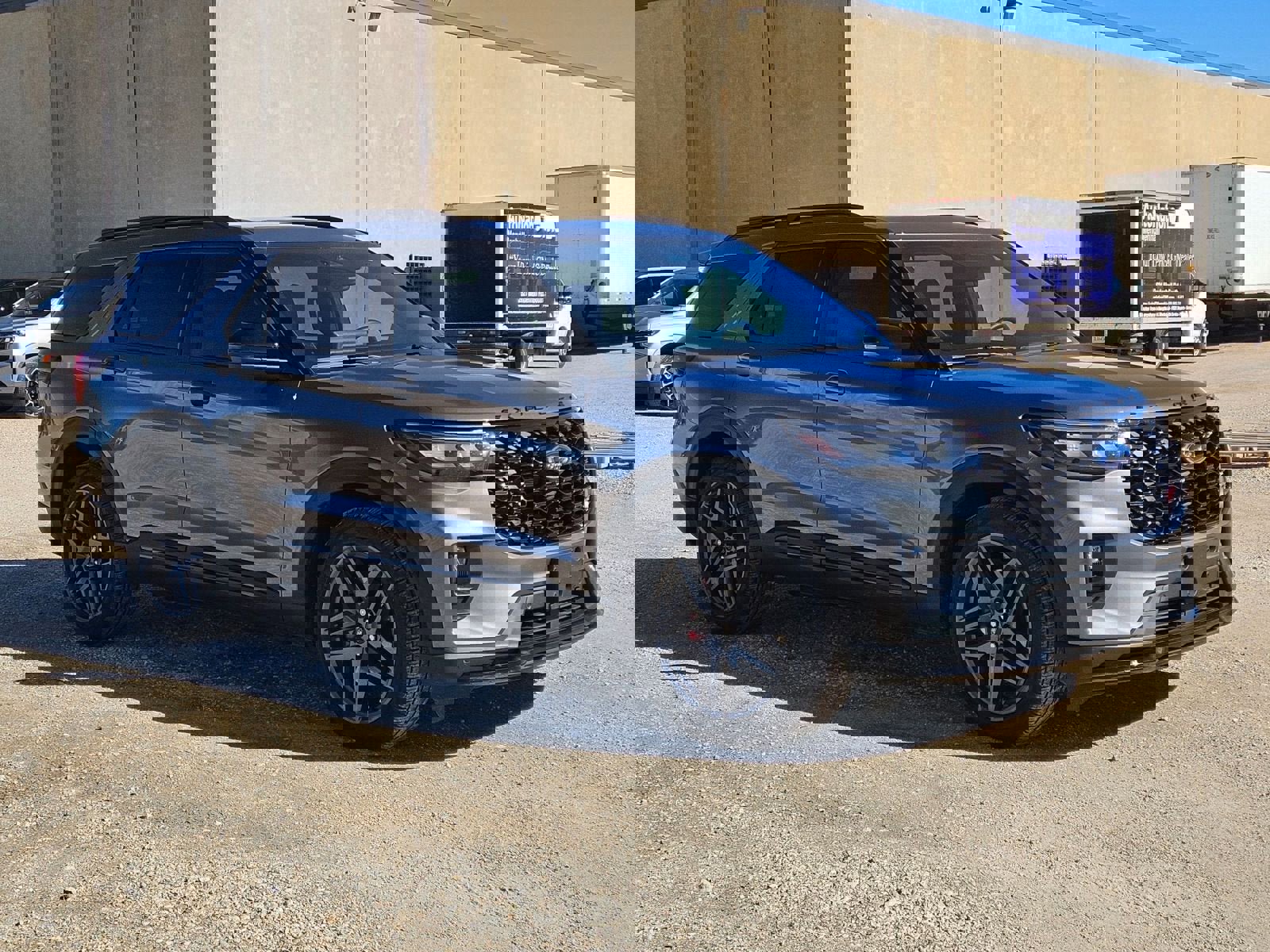 Used 2025 Ford Explorer ST w/ Sun And Sound Package image 8