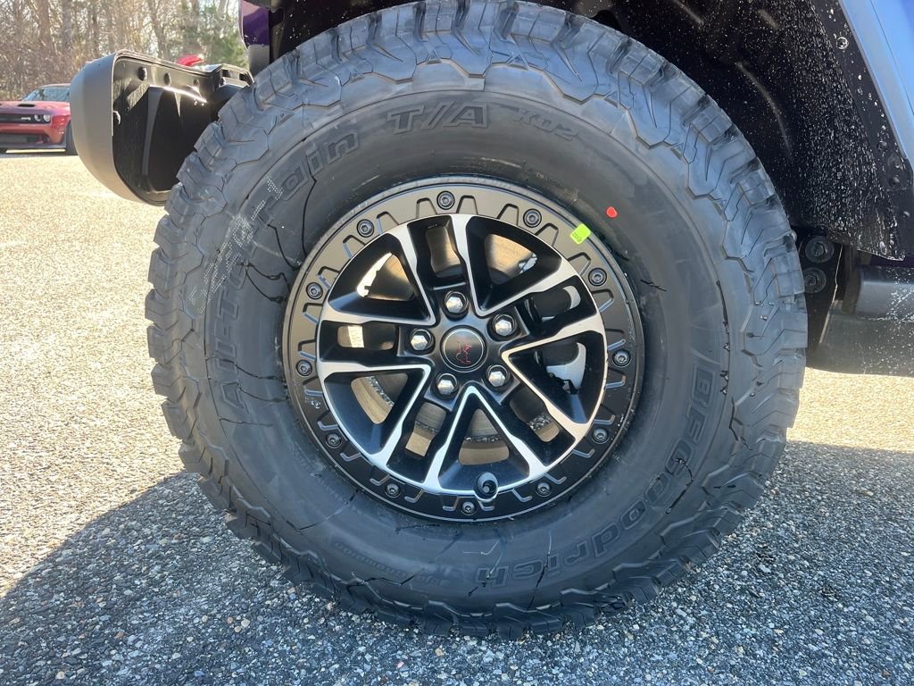 New 2026 Jeep Wrangler Unlimited Rubicon w/ Xtreme 35 Tire Package AWD/4WD image 24